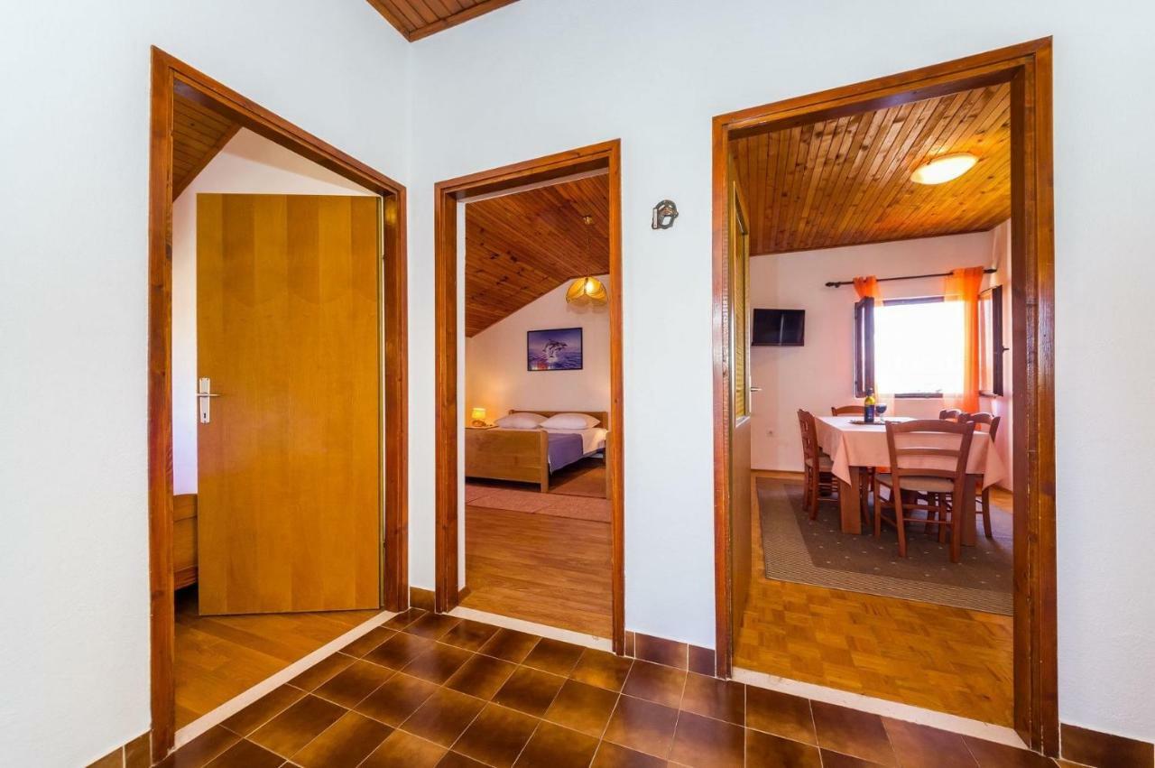 Apartment Matkos - With Garden And Terrace Nin Luaran gambar