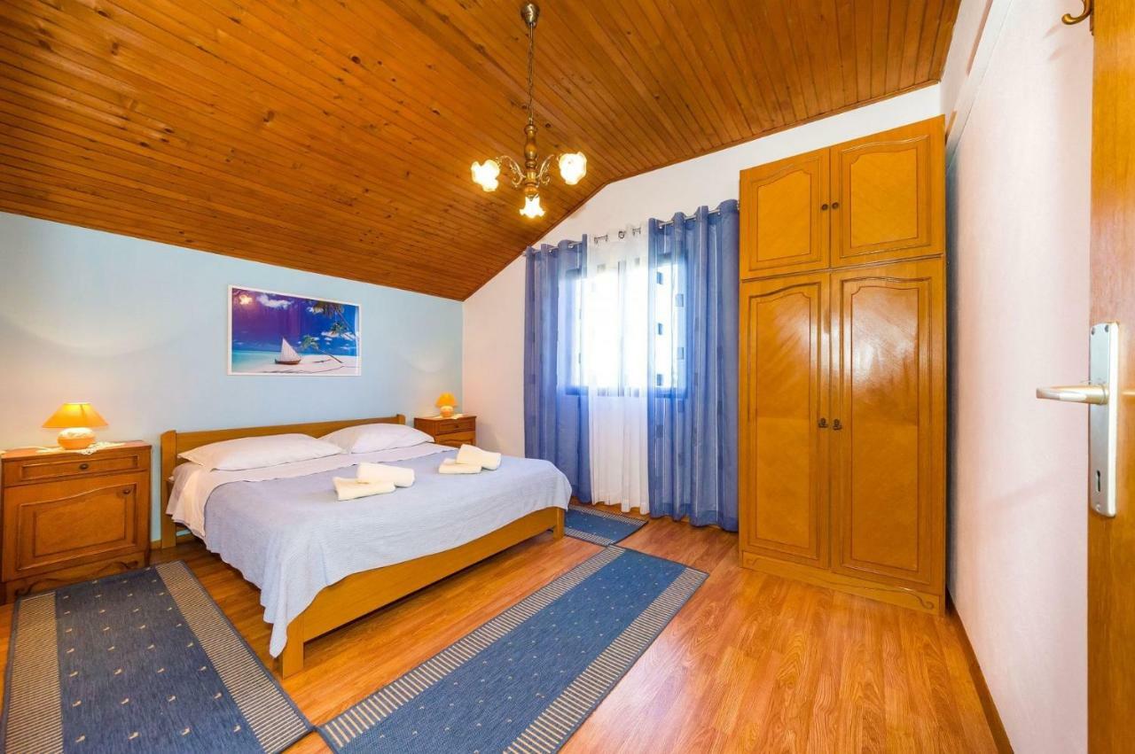 Apartment Matkos - With Garden And Terrace Nin Luaran gambar